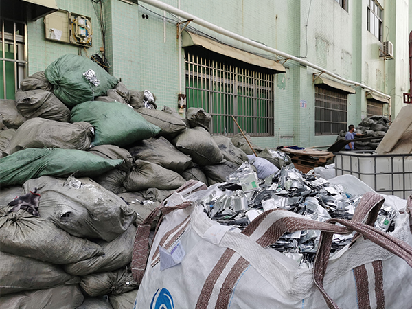 鋰電池回收處理價格 鋰電池 哪個地方在回收 鋰電池回收處理價格 鋰電池 哪個地方在回收